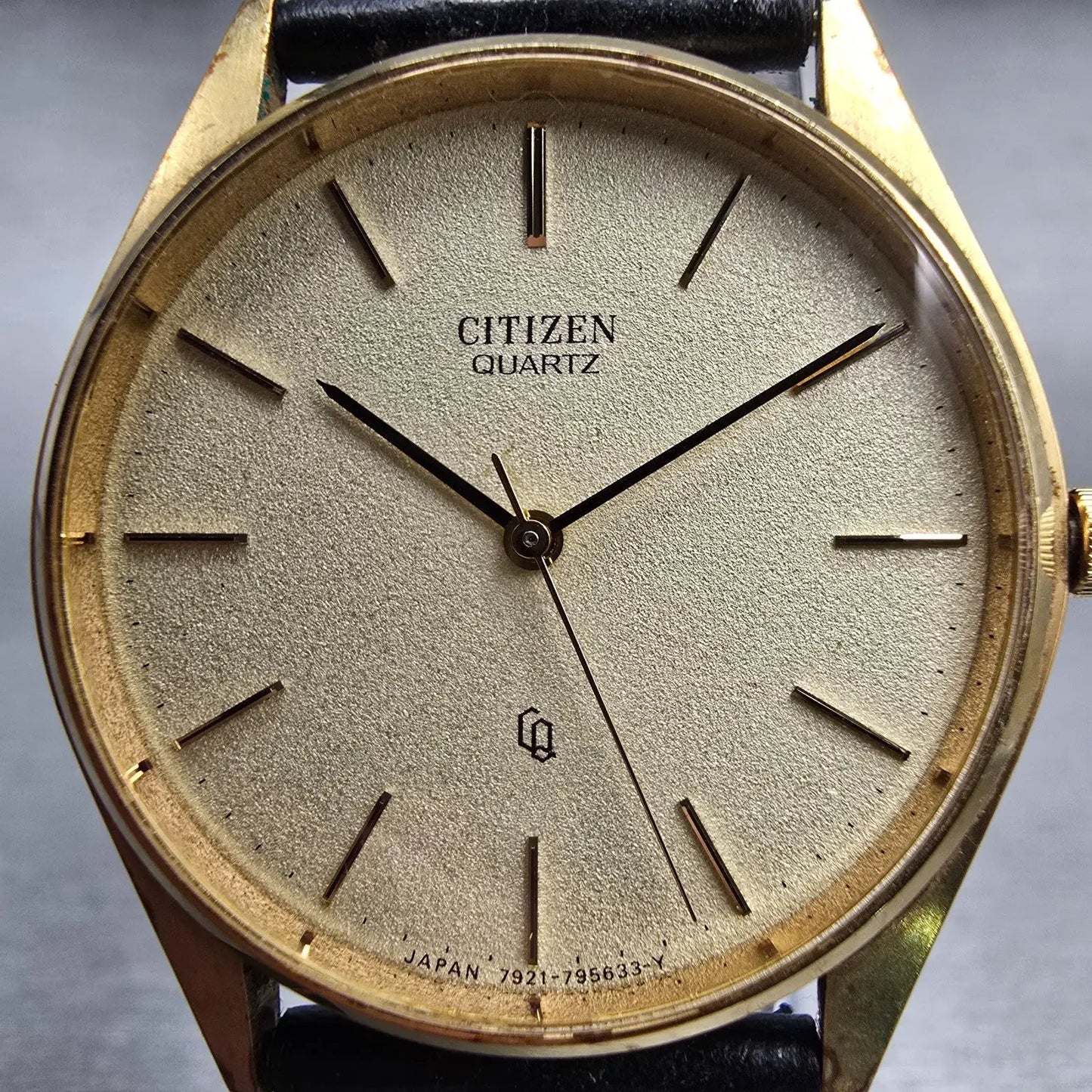 Citizen CQ Watch Men 33mm Champagne Dial Gold Tone Round 4-795512 New Battery1