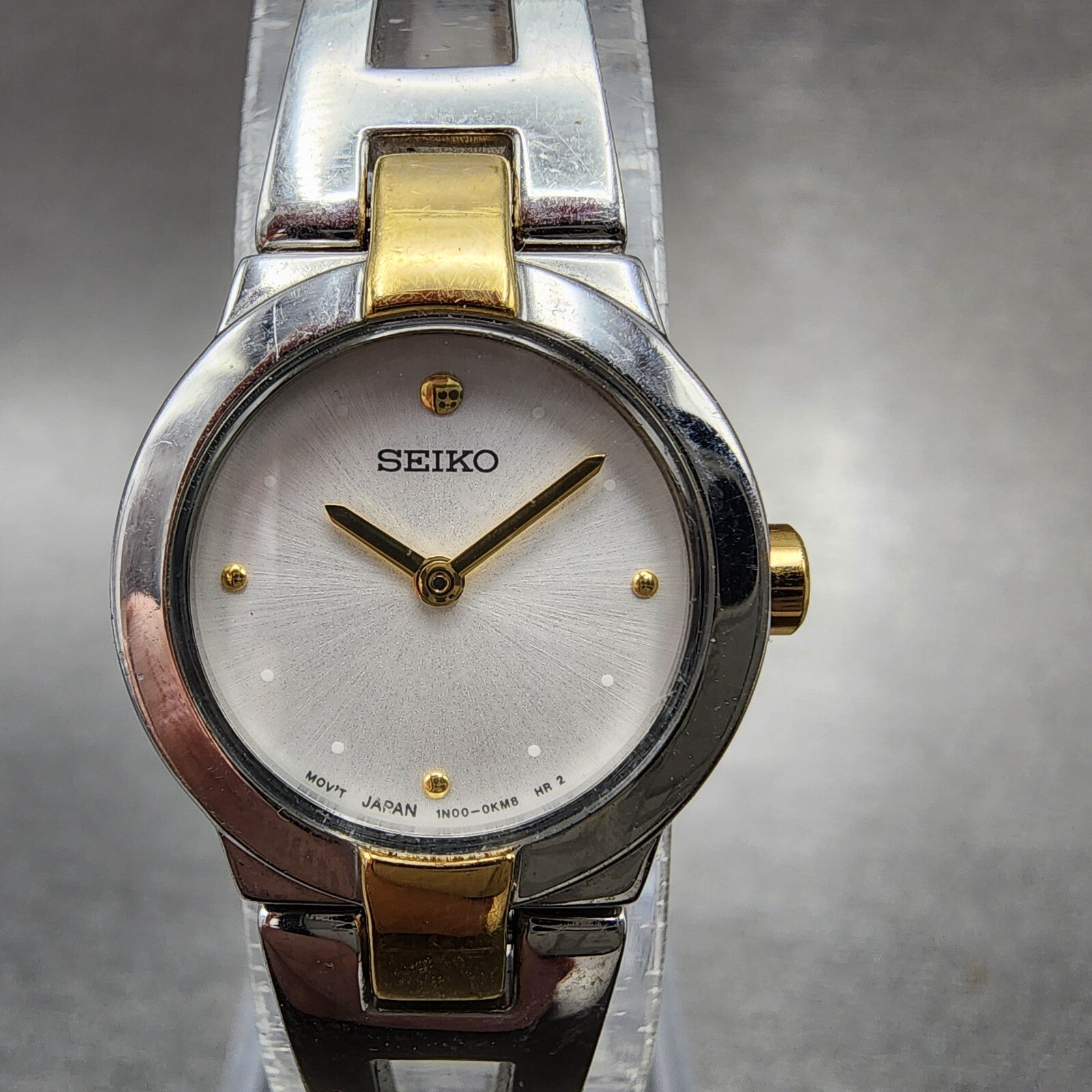 Seiko Watch Women 2mm White Dial Two Tone Round 1n000gm0 New Battery0