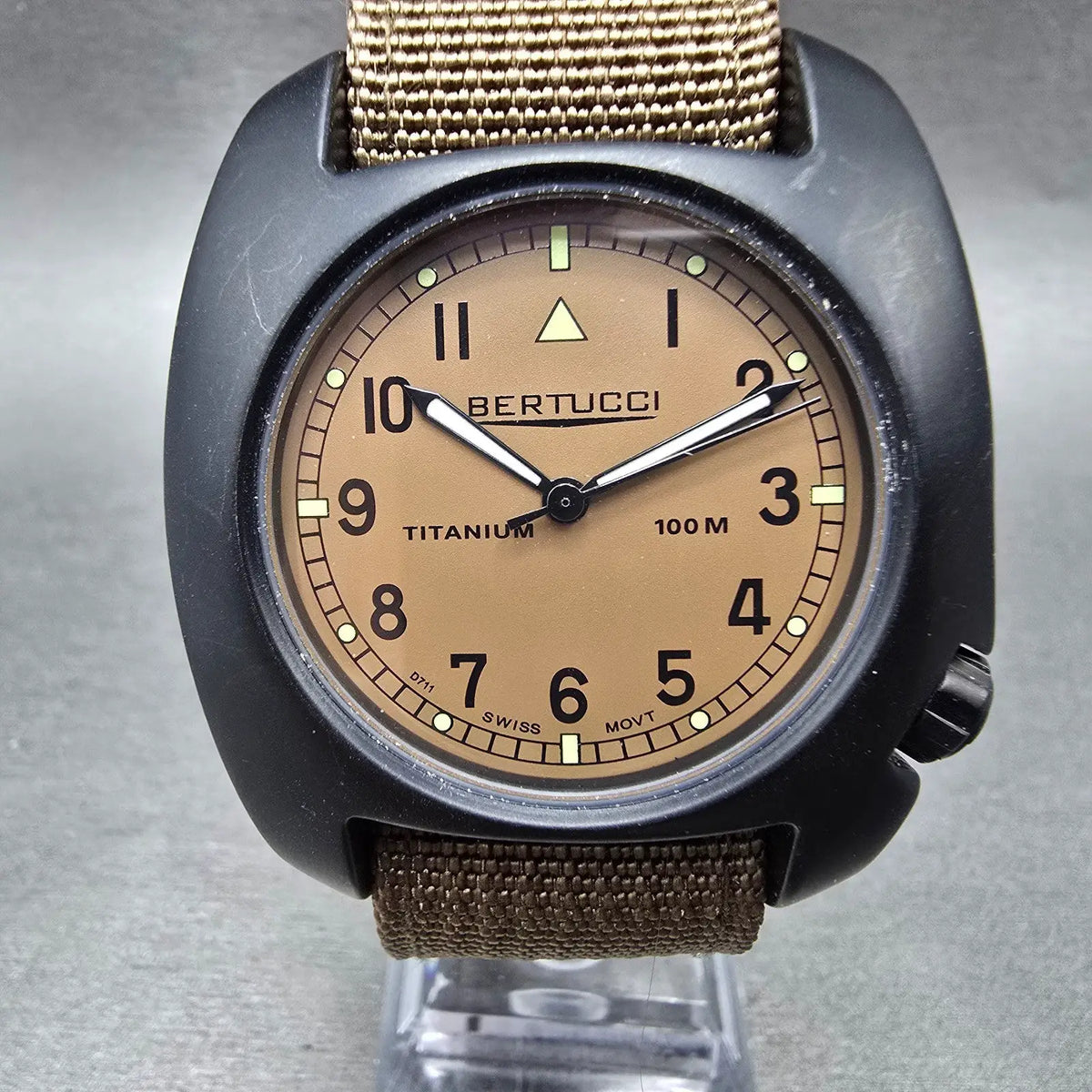 Bertucci D-1T watch 42mm Brown Dial Black Titanium Round Brown Band New Battery0
