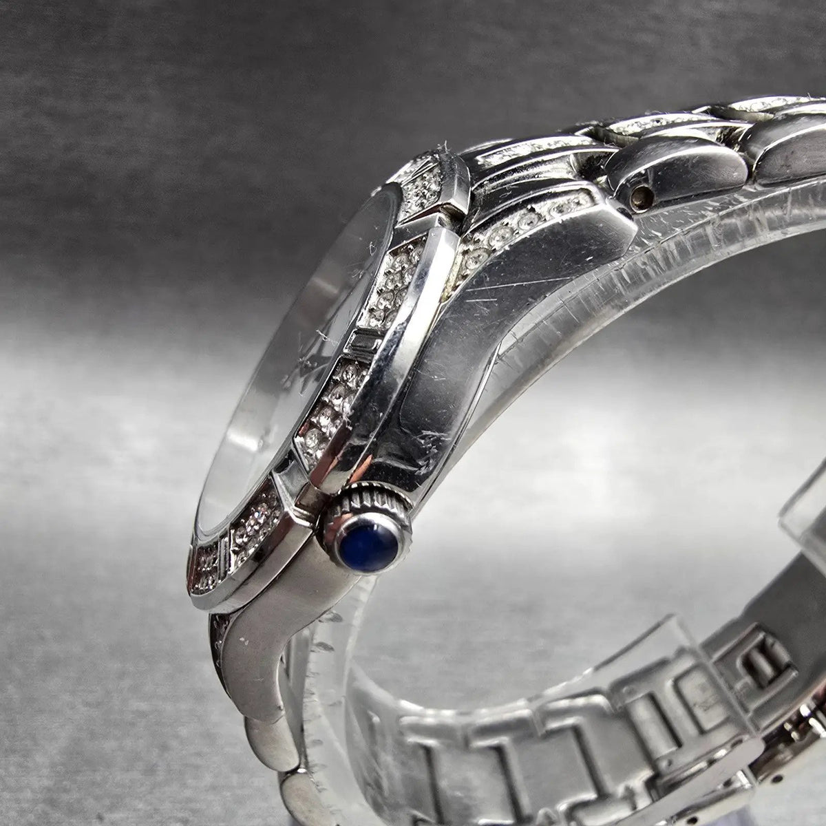 Bulova Watch Women 30mm MOP Dial Silver Tone Crystals Round 96L116 New Battery2