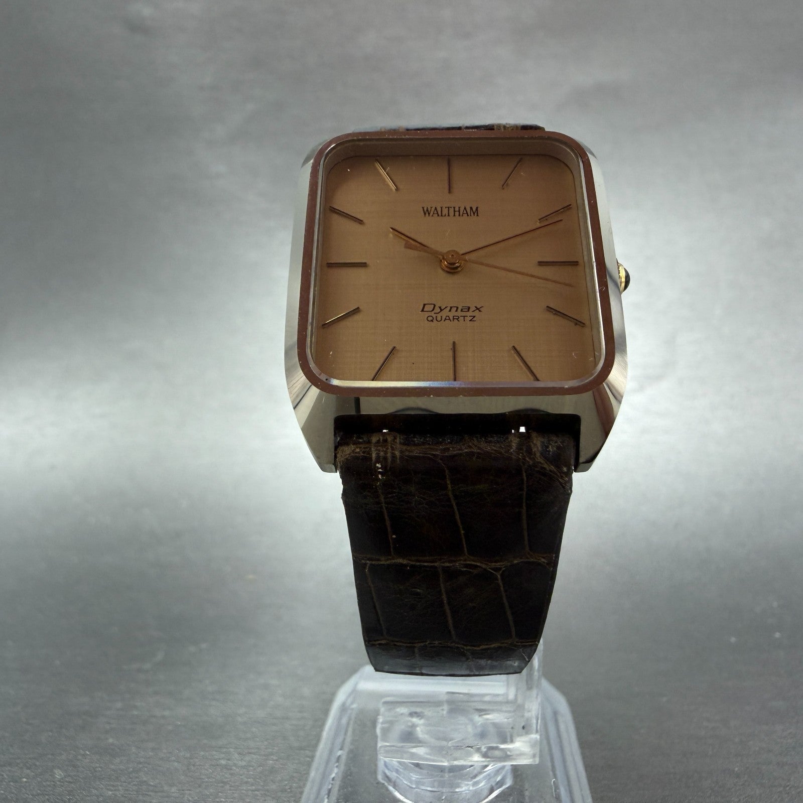 Waltham Dynax Tank Watch Men 28mm Gold Dial Tungsten Rectangle New Battery5