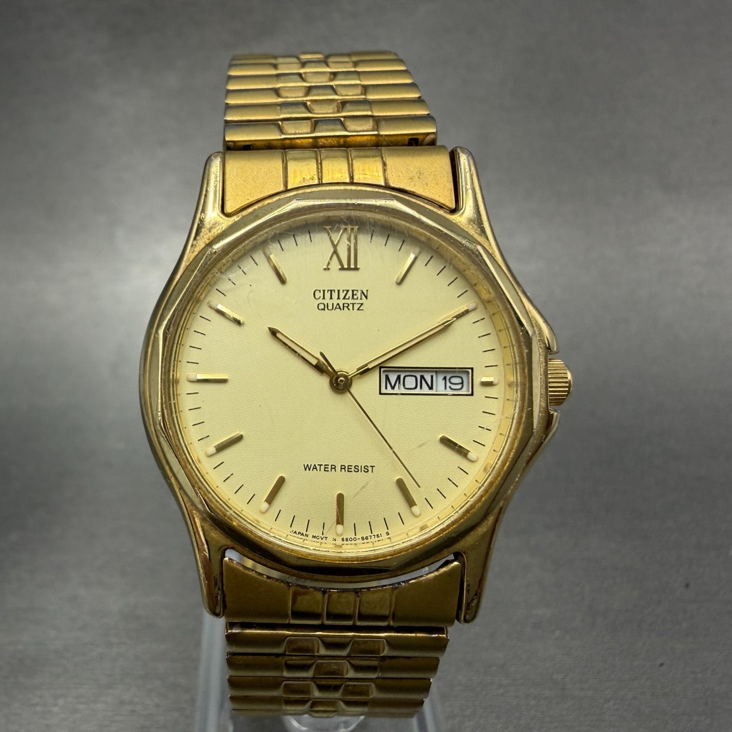 Citizen Watch Men 34mm Champagne Dial Gold Tone Daydate 5500-S24485 New Battey0