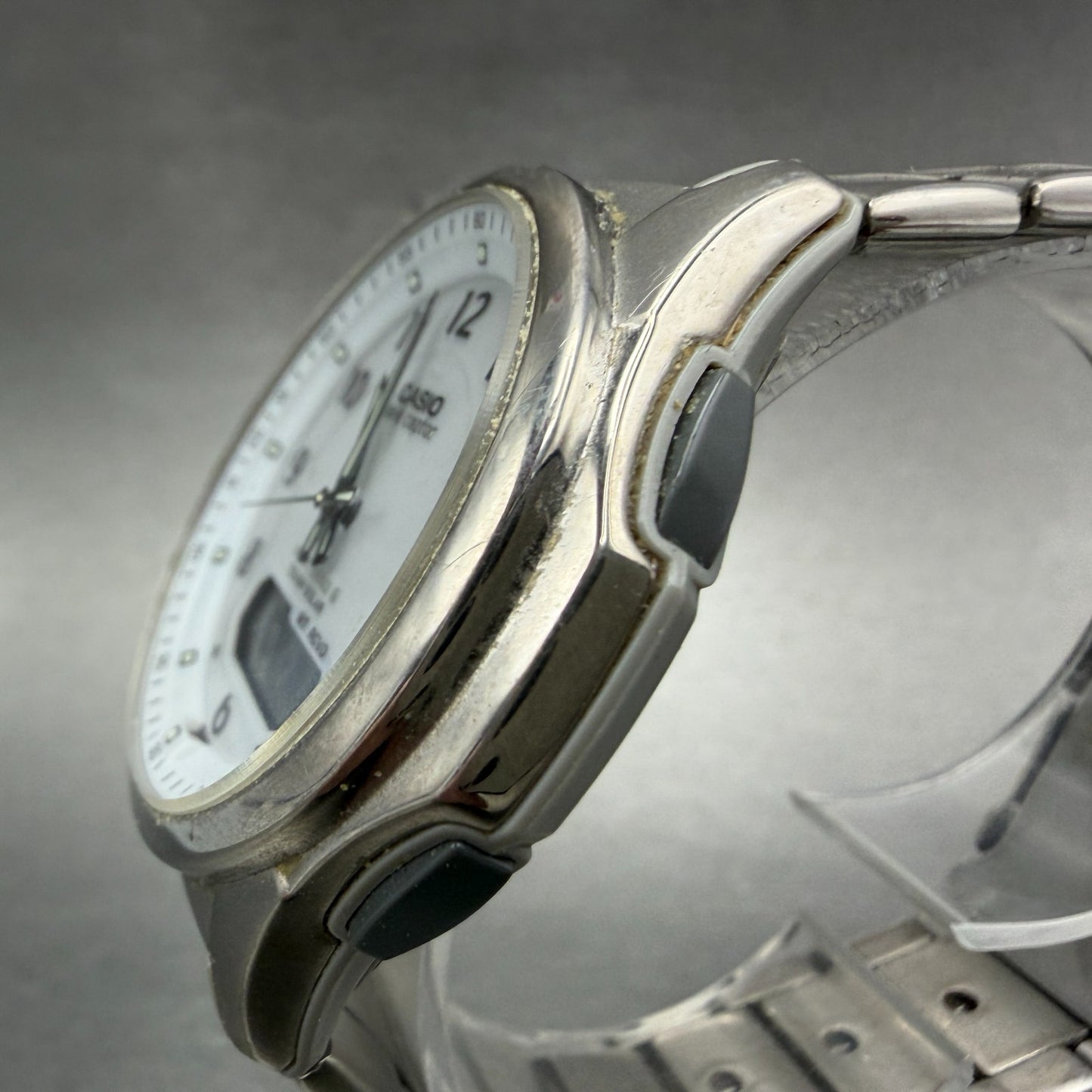 Casio Wave Ceptor Watch Men 42mm White Dial Titianium Solar Analog Digital Works2