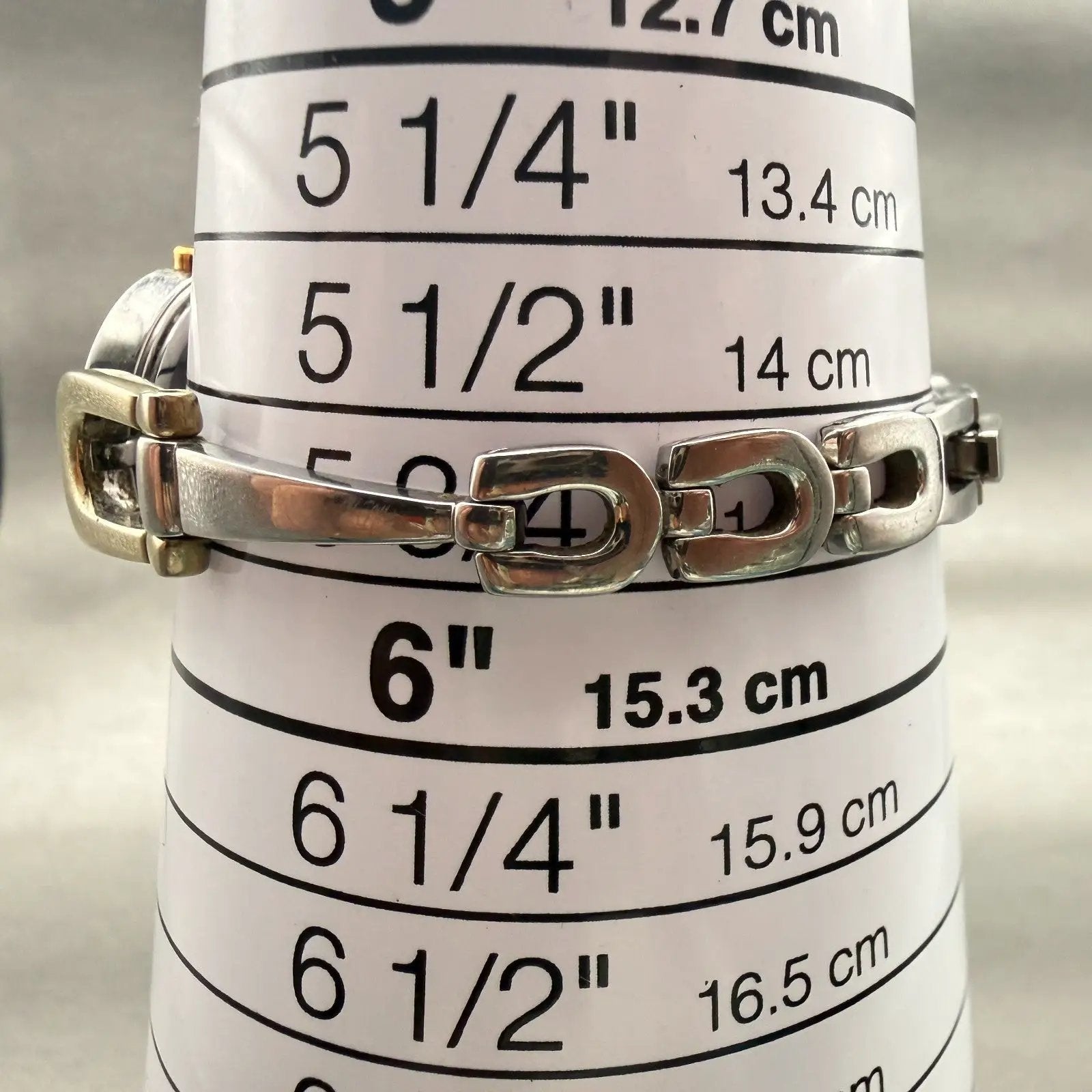 Seiko Watch Women 20mm MOP Dial Two Tone Round 1N00-0MV0 New Battery Vintage9