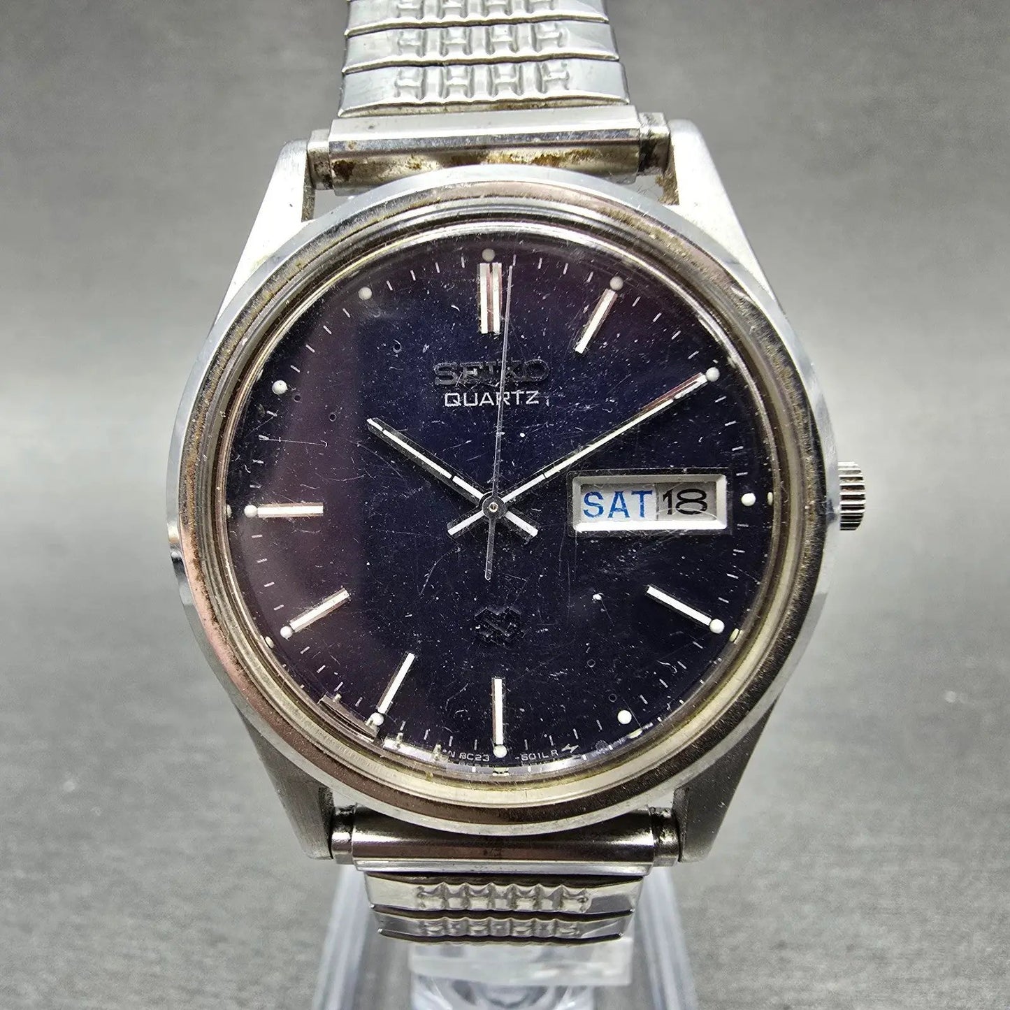 Seiko SQ Watch Men 34mm Blue Dial Silver Tone Daydate Round 8C23A PARTS Vintage0