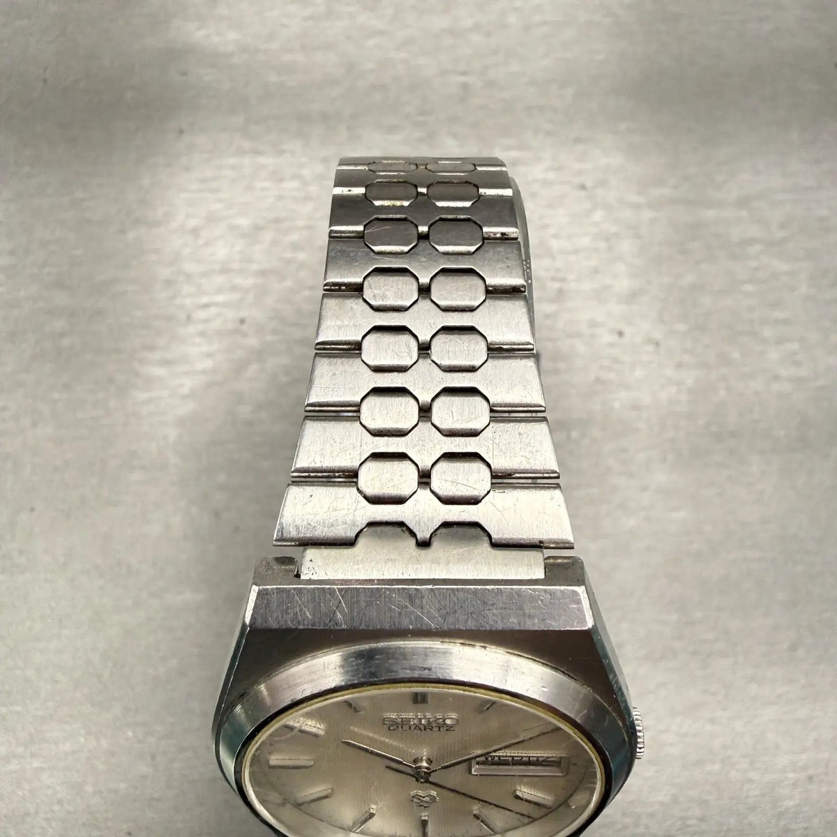 48304831