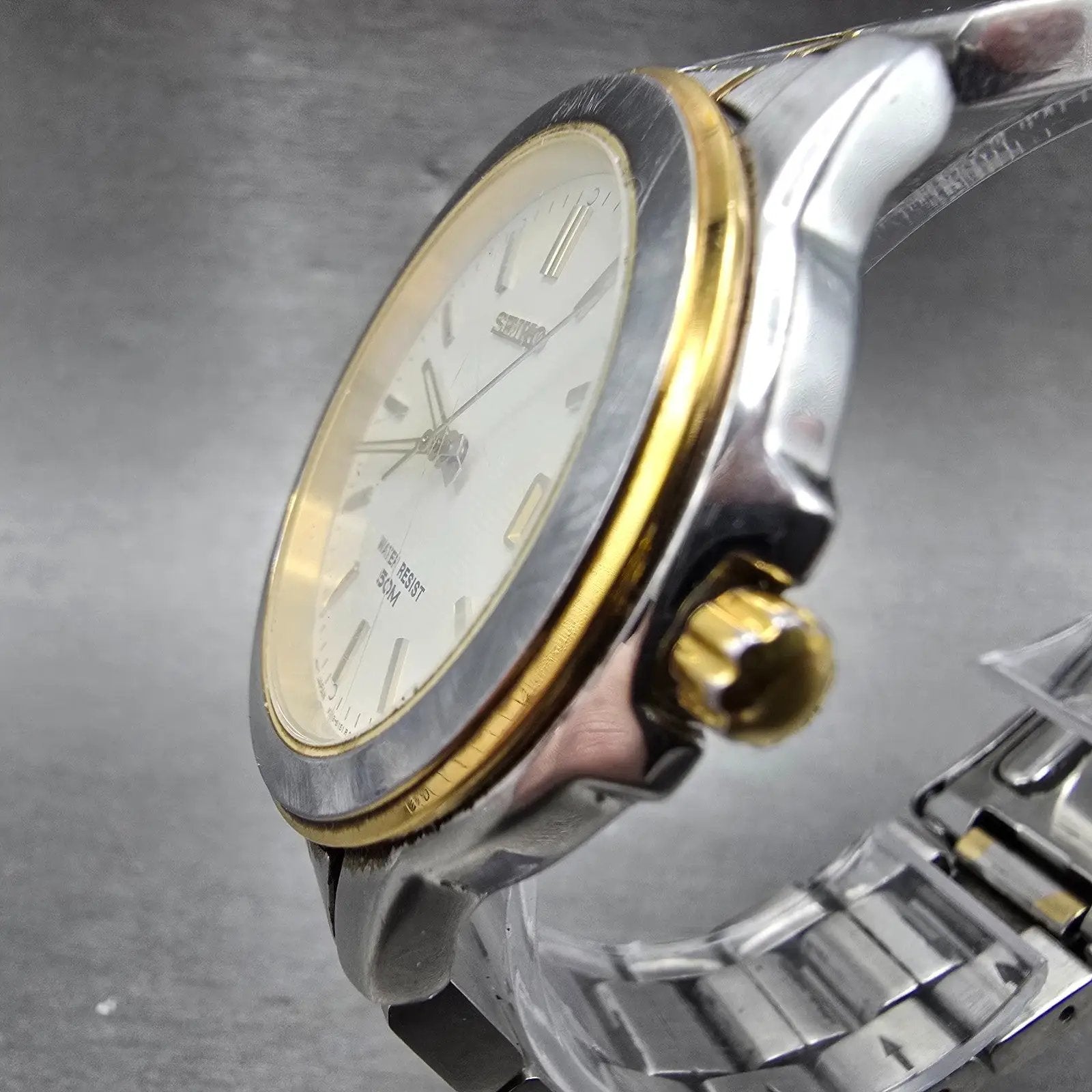 Seiko Watch Men 38mm White Dial Two Toe Daydate Round Vinatge V742-8119 PARTS NJ3