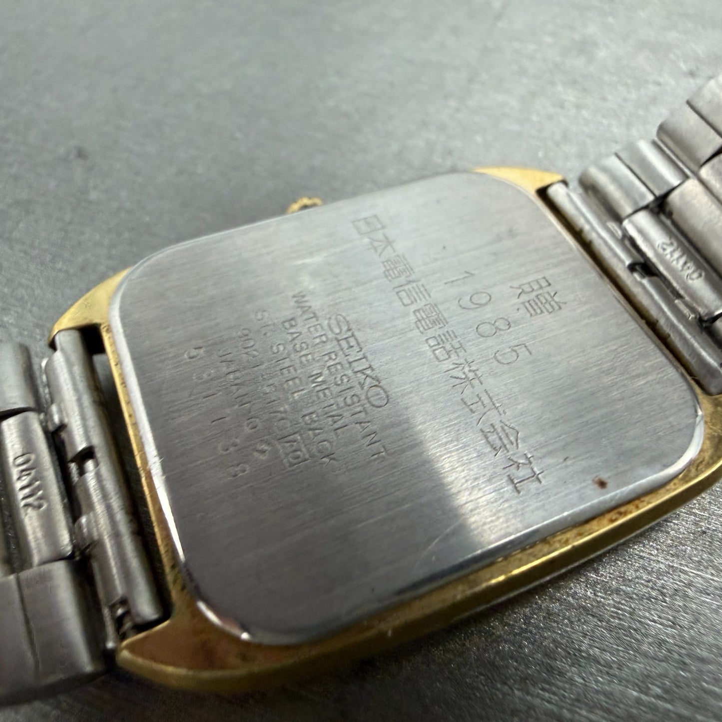 Seiko Tank Watch Men 28mm Champagne Dial Two Tone Rectangle 9021-517C NewBattery9
