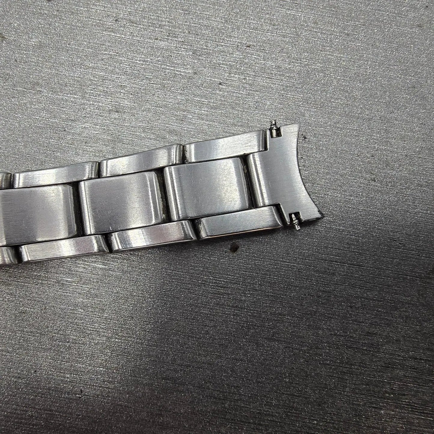 MovadoVerso Bracelet 11mm Two Tone Stainless Steel Butterfly Clasp 85-G4-82511