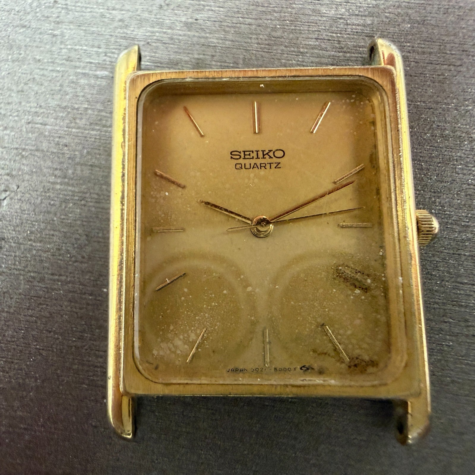 Seiko Tank Watch Men 25mm Champagne Dial Gold Tone Rectangle 9021-5009 PARTS2