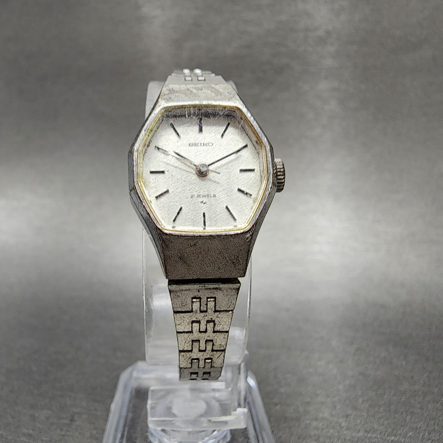 Seiko Watch Women 19mm Silver Dial Silver Tone Manual Octagon 11043390 Runs6