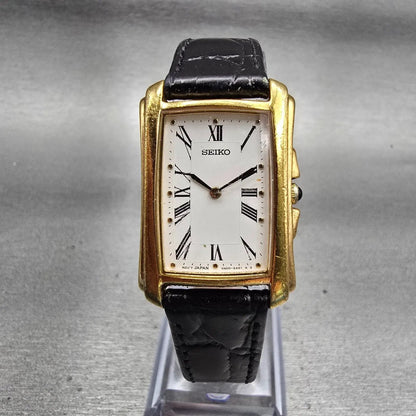Seiko Tank Watch Women 21mm White Dial Gold Tone Rectangle 4N00-6950 New Battery0
