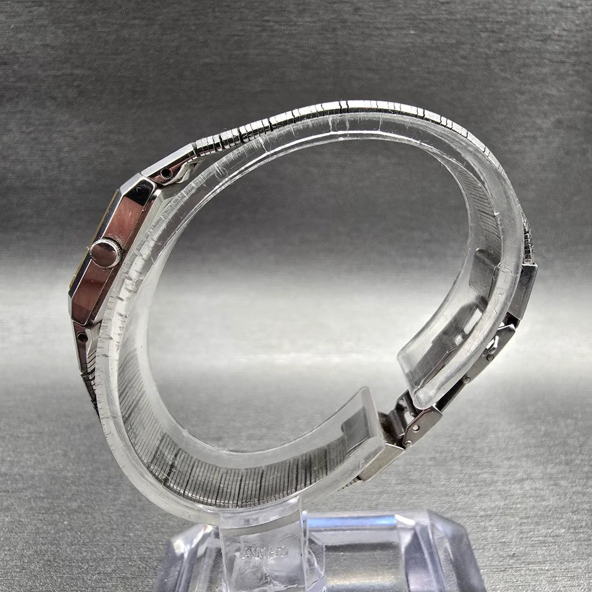 Seiko Tank Watch Women 12mm Silver Dial Silver Tone Rectangle 2E20-5029 New Batt6