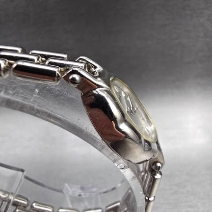 Bulova Watch Women 16mm Silver Dial Silver Tone Oval 91L14 New Battery3