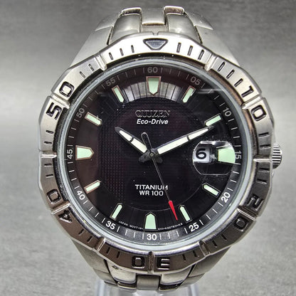 Citizen Eco-Drive Watch Men 42mm Black Dial Titanium Date E111-K004764 Runs JP0