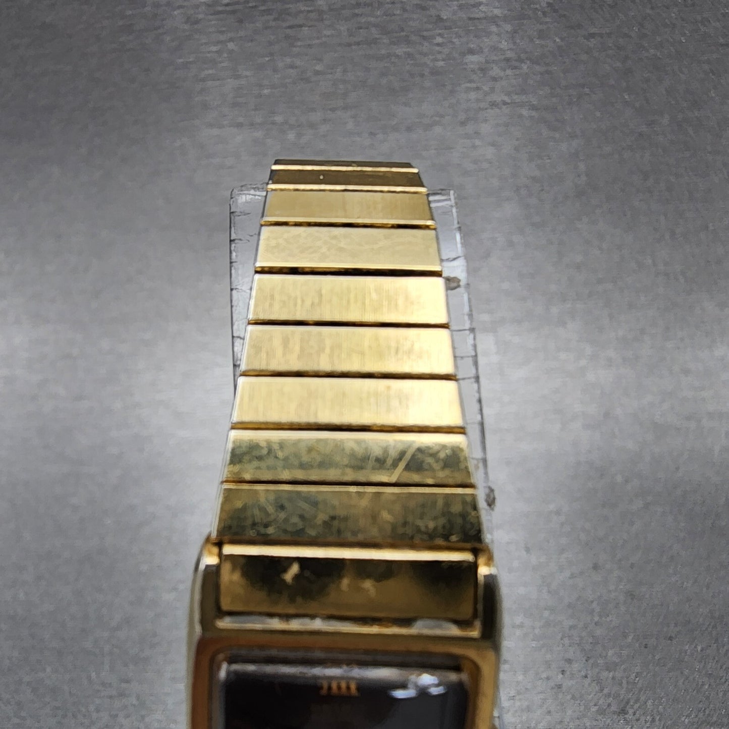 Seiko Tank Watch Women 17mm Black Dial Gold Tone Rectangle 2C205830 New Battery4