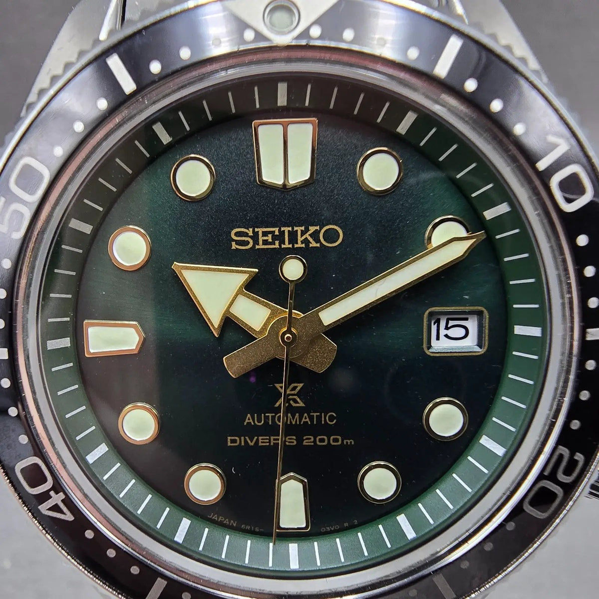 Seiko Prospex SPB105 Watch Men 44mm Green Dial Steel Date Round Automatic Works2