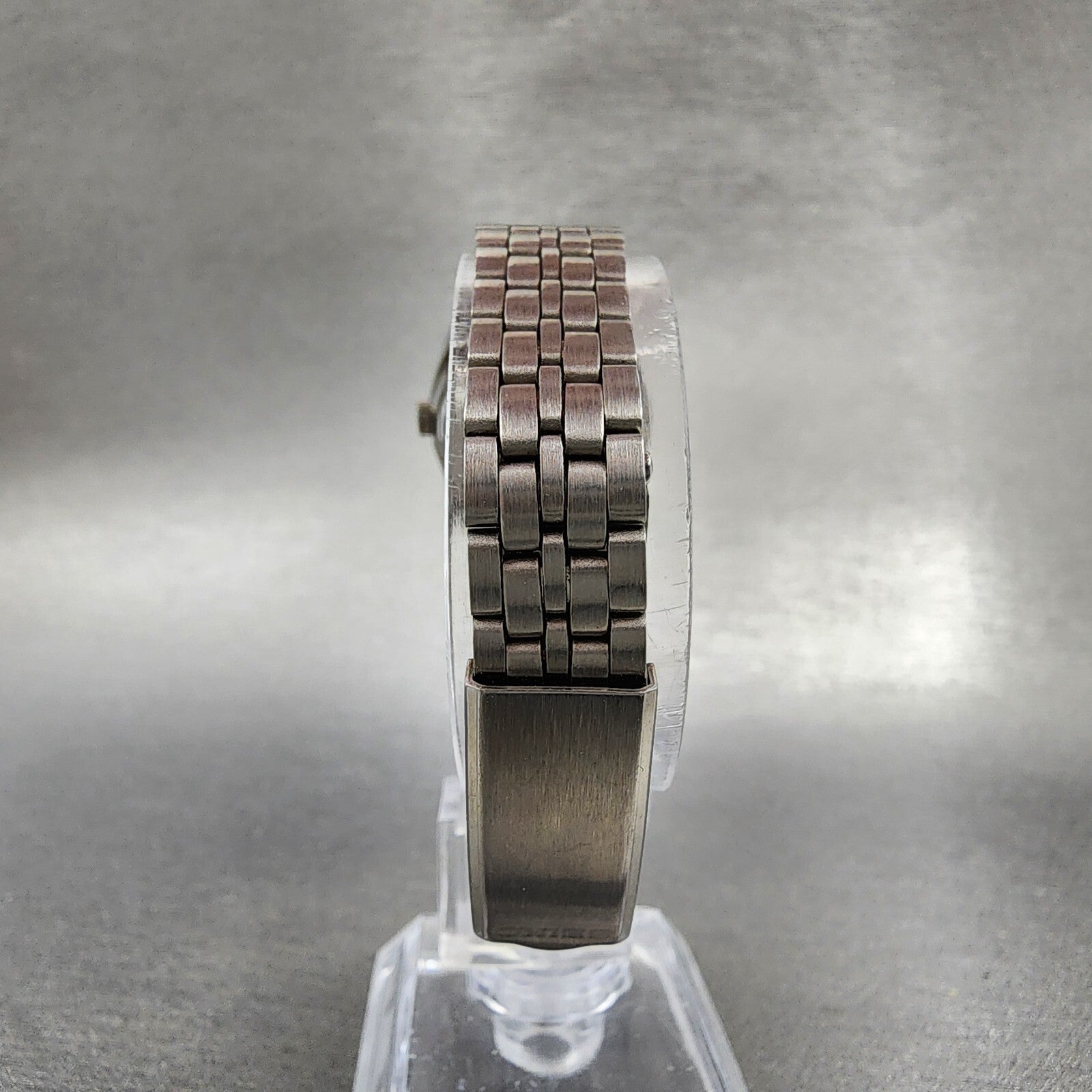 Seiko 5 Automatic Watch Women 25mm White Dial Silver Tone Daydat Round 610675207
