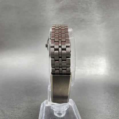 Seiko 5 Automatic Watch Women 25mm White Dial Silver Tone Daydat Round 610675207