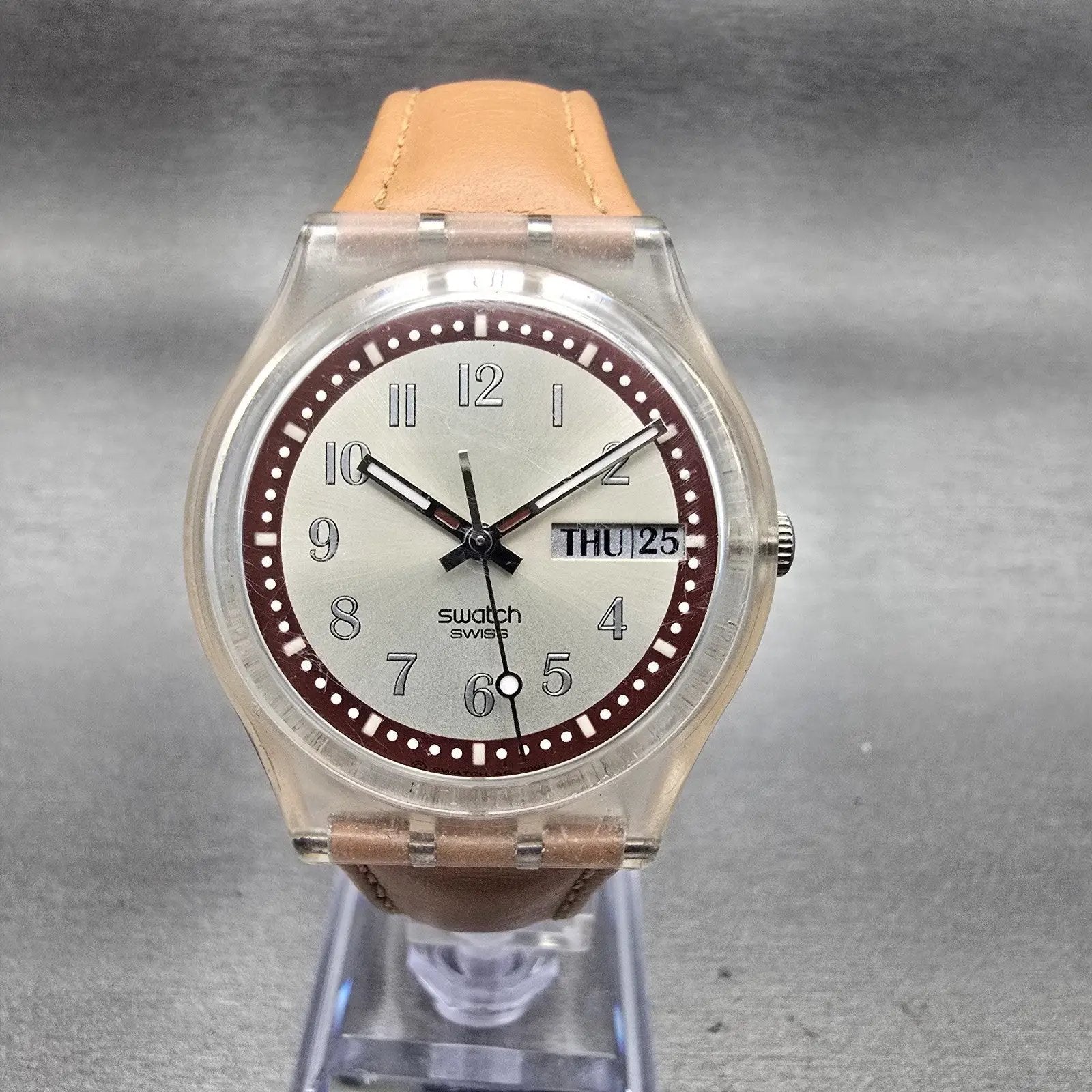 Swatch Croissant Chaud Watch Men 34mm Champagne Dial Daydate GE700 New Battery2