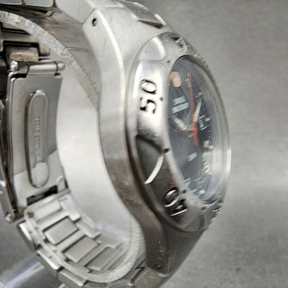 Swiss Military Dive Watch Women 31mm Blue Dial Silver Tone date Round New Batt3