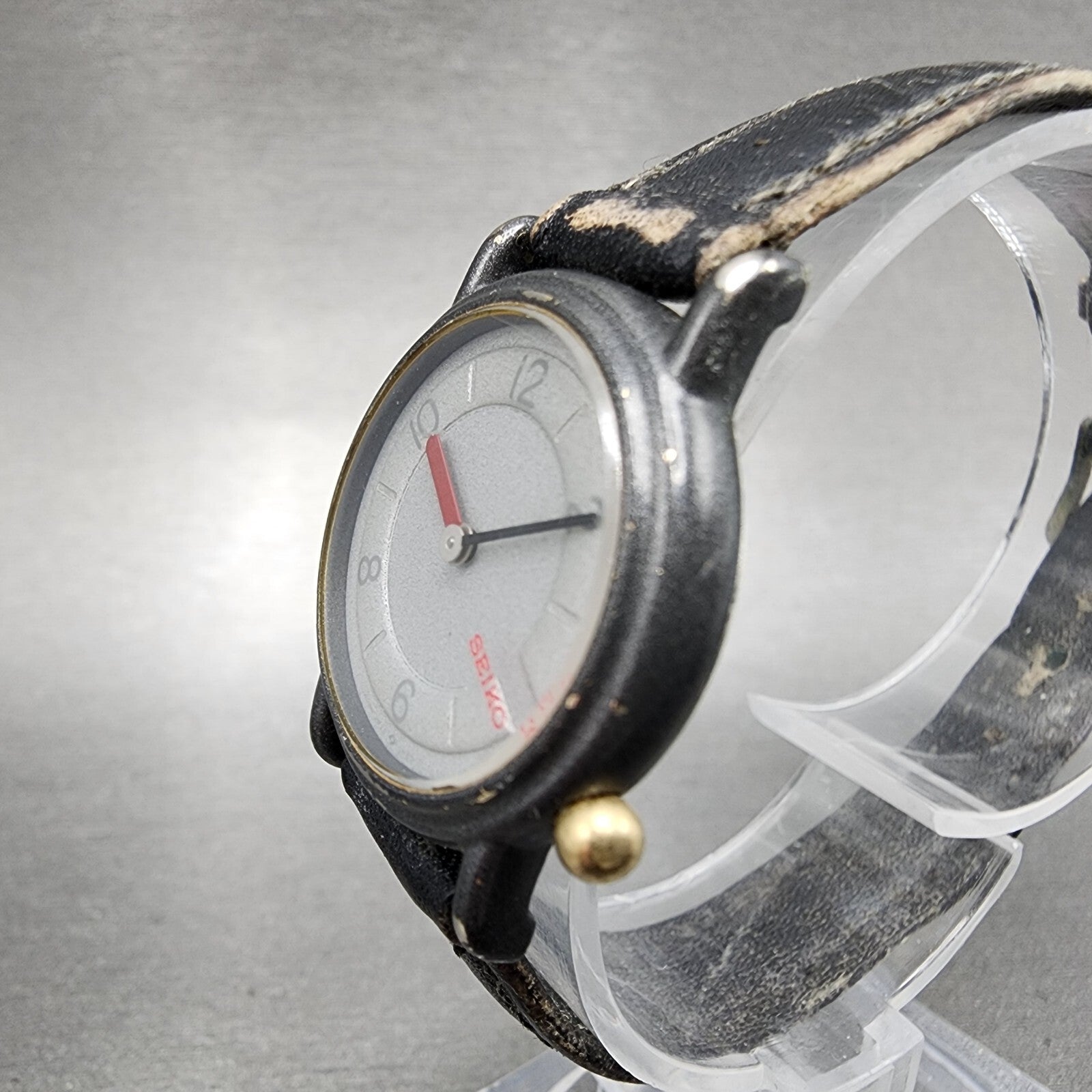 Seiko Watch Women 25mm Gray Dial Black Tone Round 2P200B39 New Battery VTG2