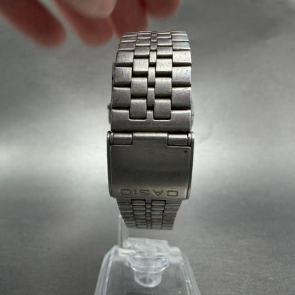 Casio B612W Watch Men 35mm Digital LCD Silver Tone Daydate VTG PARTS8