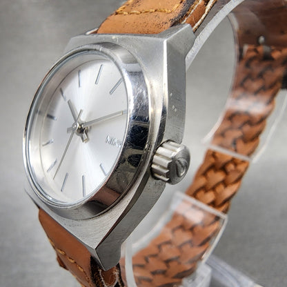 Nixon Time Teller Watch Women 26mm Silver Dial Silver Tone Round New Battery2