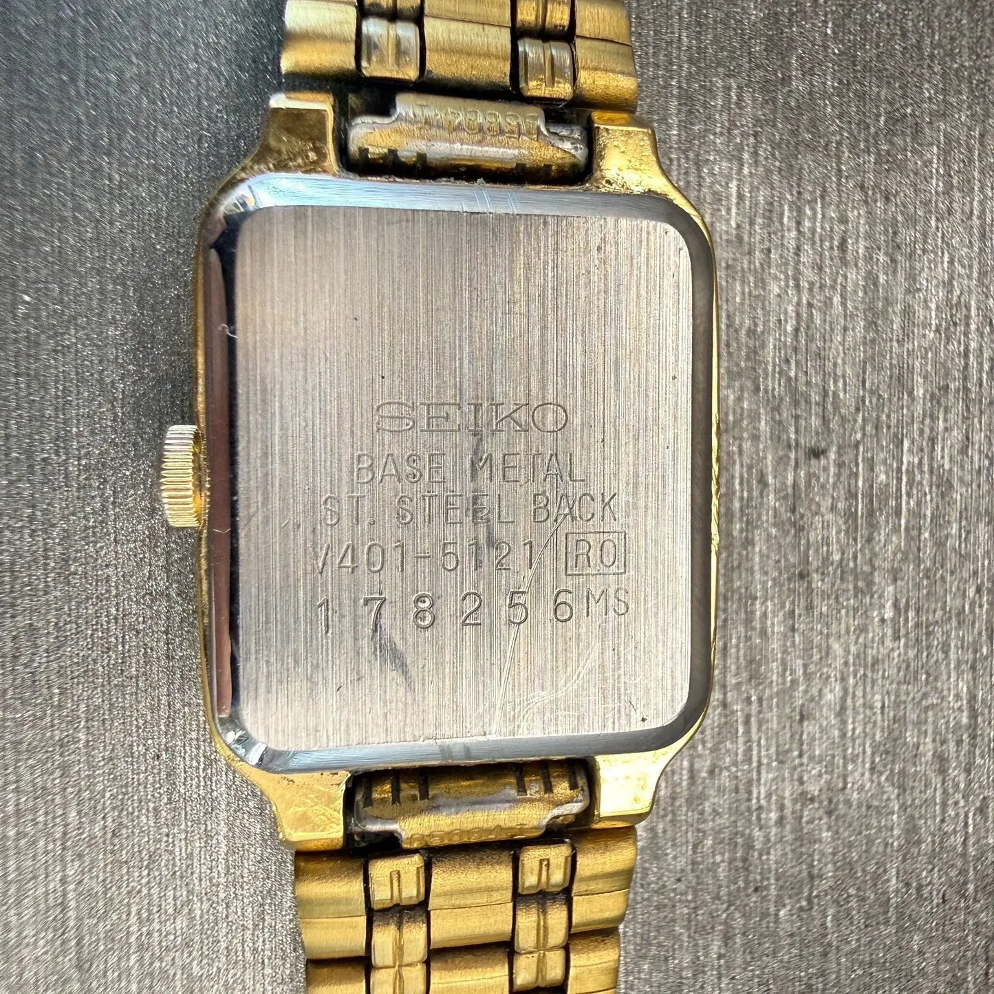 Seiko SX Watch Women 17mm Black Dial Gold Tone Rectangle V401-5121 New Battery10