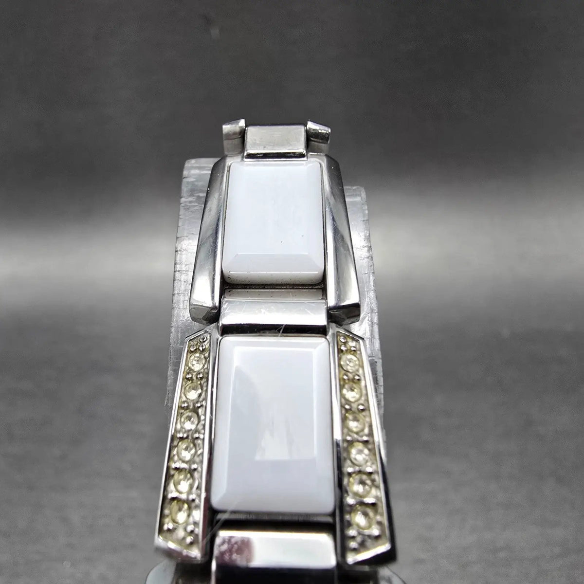 Seiko Tressia Watch Women 16mm White Dial Silver Crystal SUP185 Solar Works4