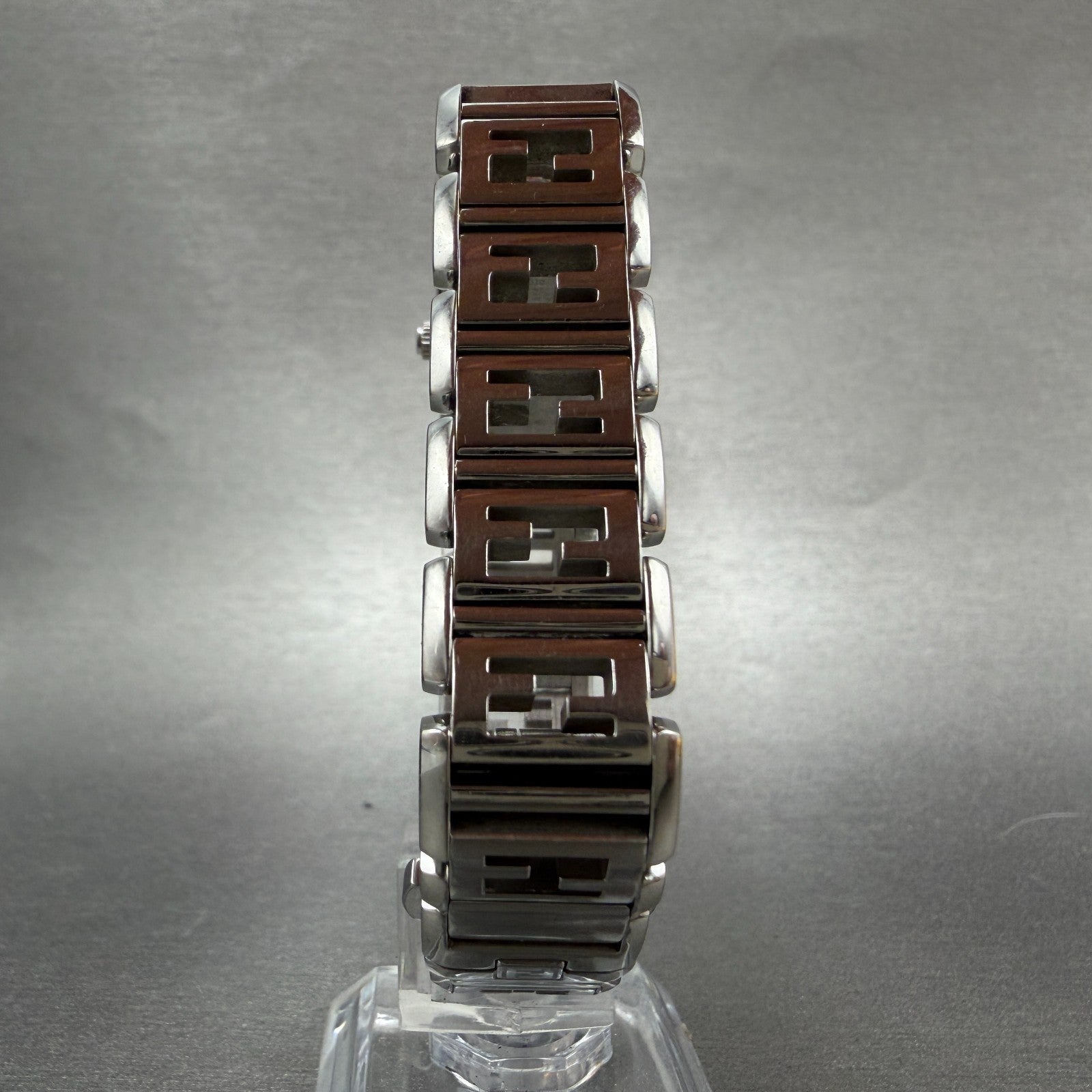 Fendi 1200L Tank Watch Women 16mm Silver Dial Steel Rectangle New Battery W/Box9