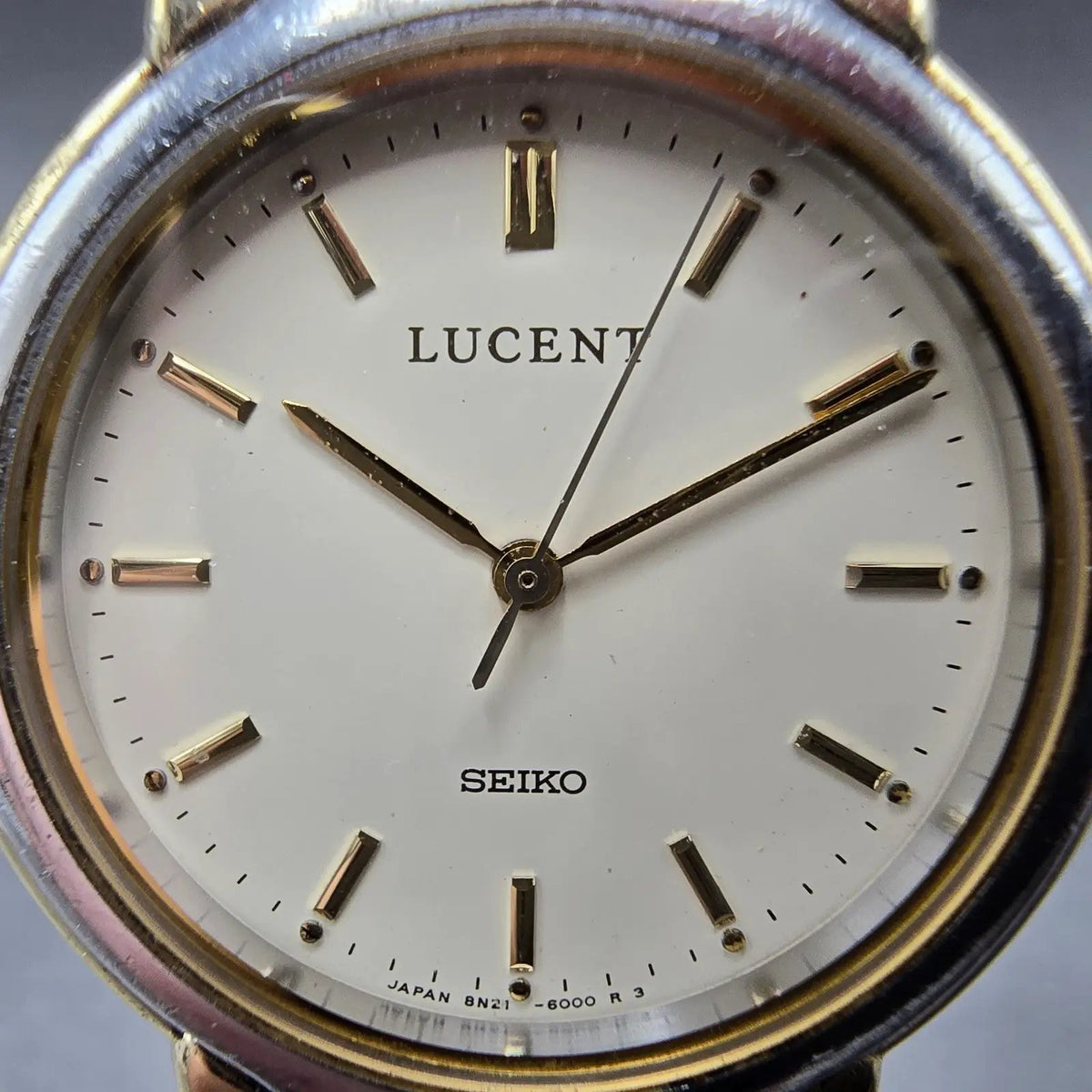 Seiko Lucent Watch Men 32mm Cream Dial Two Tone Round 8N21-6000 New Battery JDM1