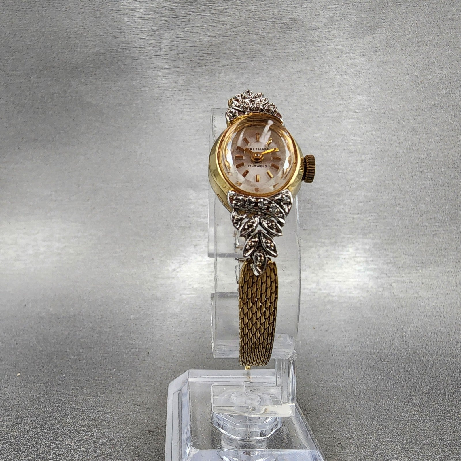 Waltham Watch Women 17mm Silver Dial Gold Tone Oval Diamon Accents Manual Wind5
