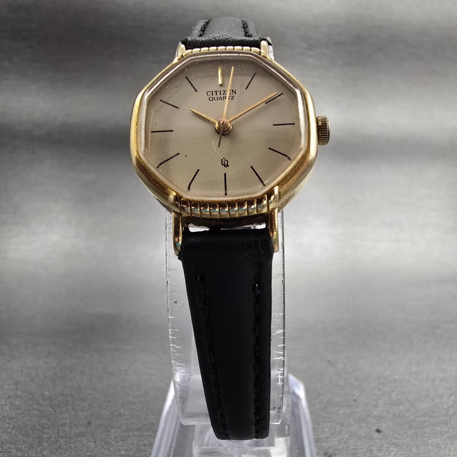 Citizen CQ Watch Women 22mm Champagne Dial Gold Tone Octagon 4-753917 New Batt5