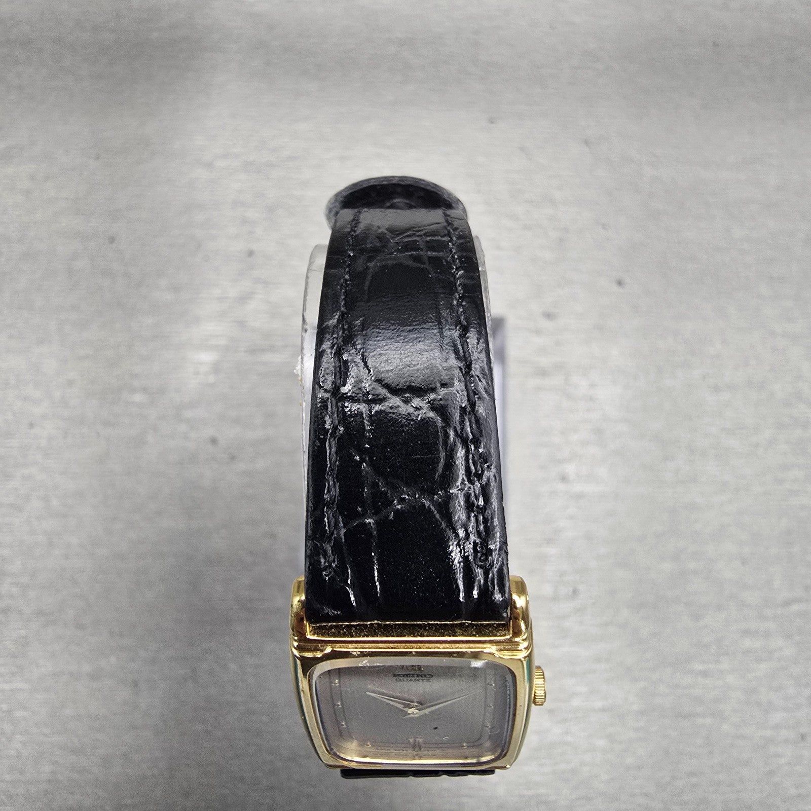 Seiko Watch Women 19mm Gray Dial Gold Tone Rectangle 2B20-5449 New Battery VTG4