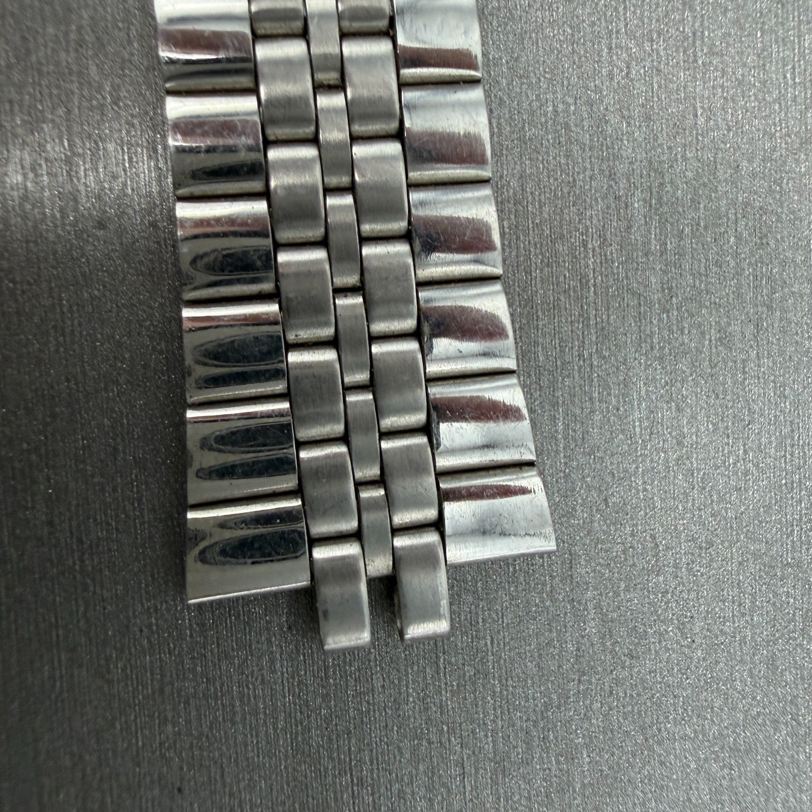 Seiko SQ Bracelet 20mm Stainless Steel Silver Tone Tri Folding Clasp VTG Japan1