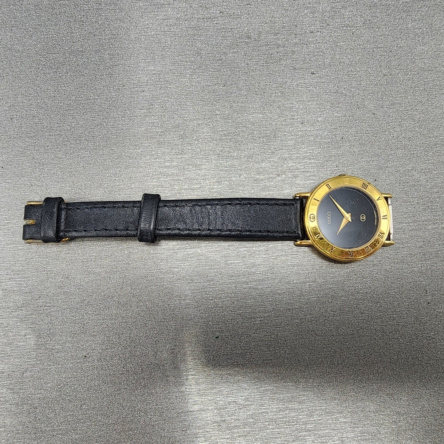 Gucci 3000L Watch Women 26mm Black Dial Gold Plated Round New Battery Vintage6