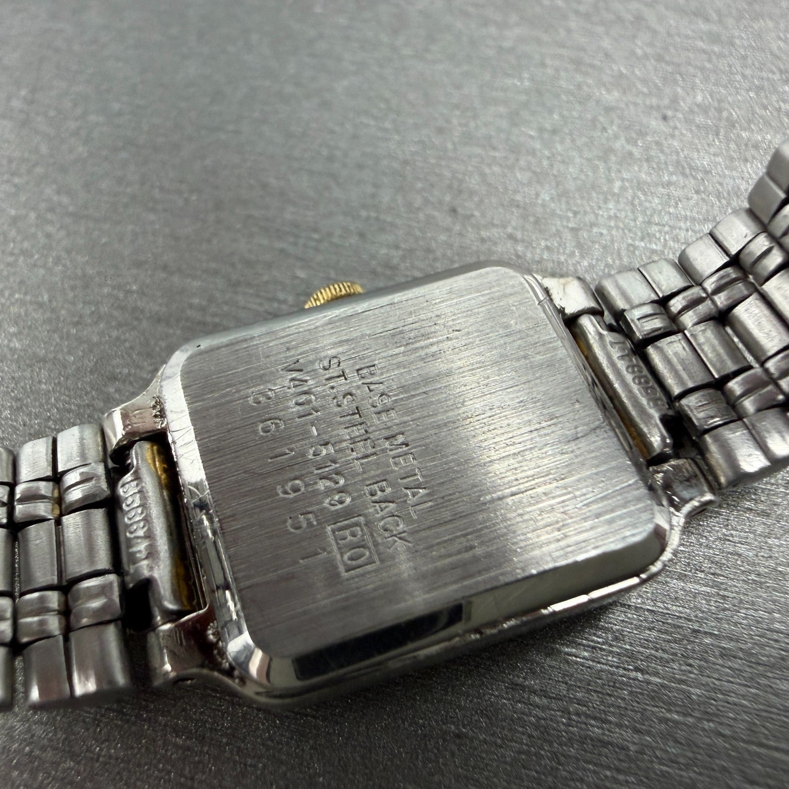 Seiko Tank Watch Women 18mm White Dial Two Tone Rectangle V401-5129 New Batt H2W9