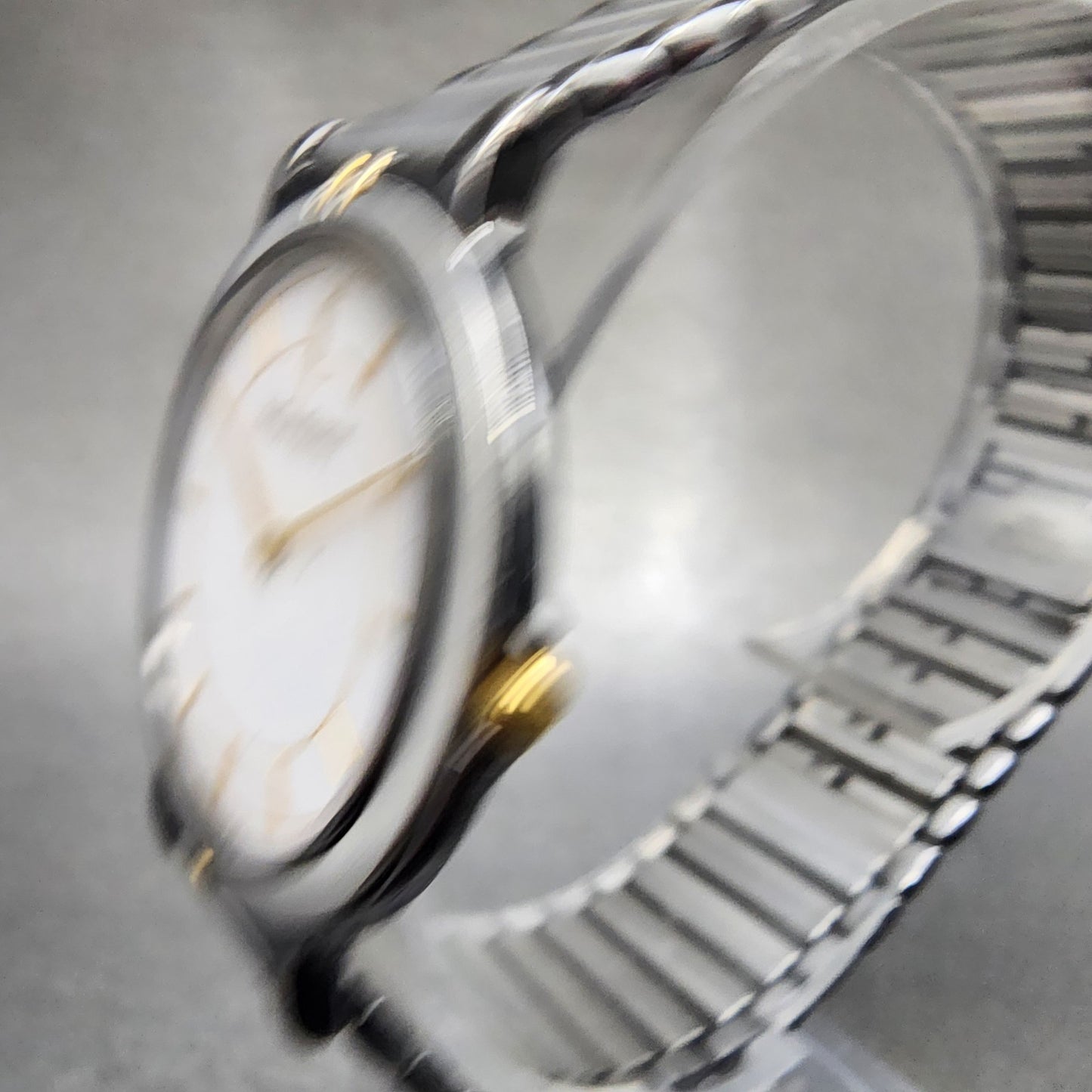 Yves Saint Laurent Watch Women 30mm White Dial Silver Round 4620E62275 PARTS3