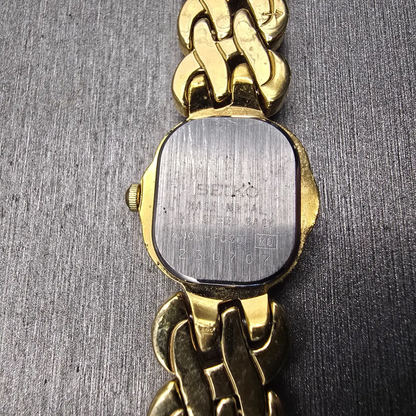 Seiko Watch Women 18mm White Dial Gold Tone Oval 4N00-F080 New Battery Vintage10