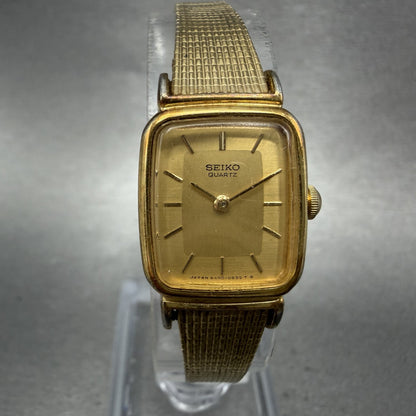 Seiko Tank Watch Women 17mm Champagne Dial Gold Tone 5420-5319 New Battery0
