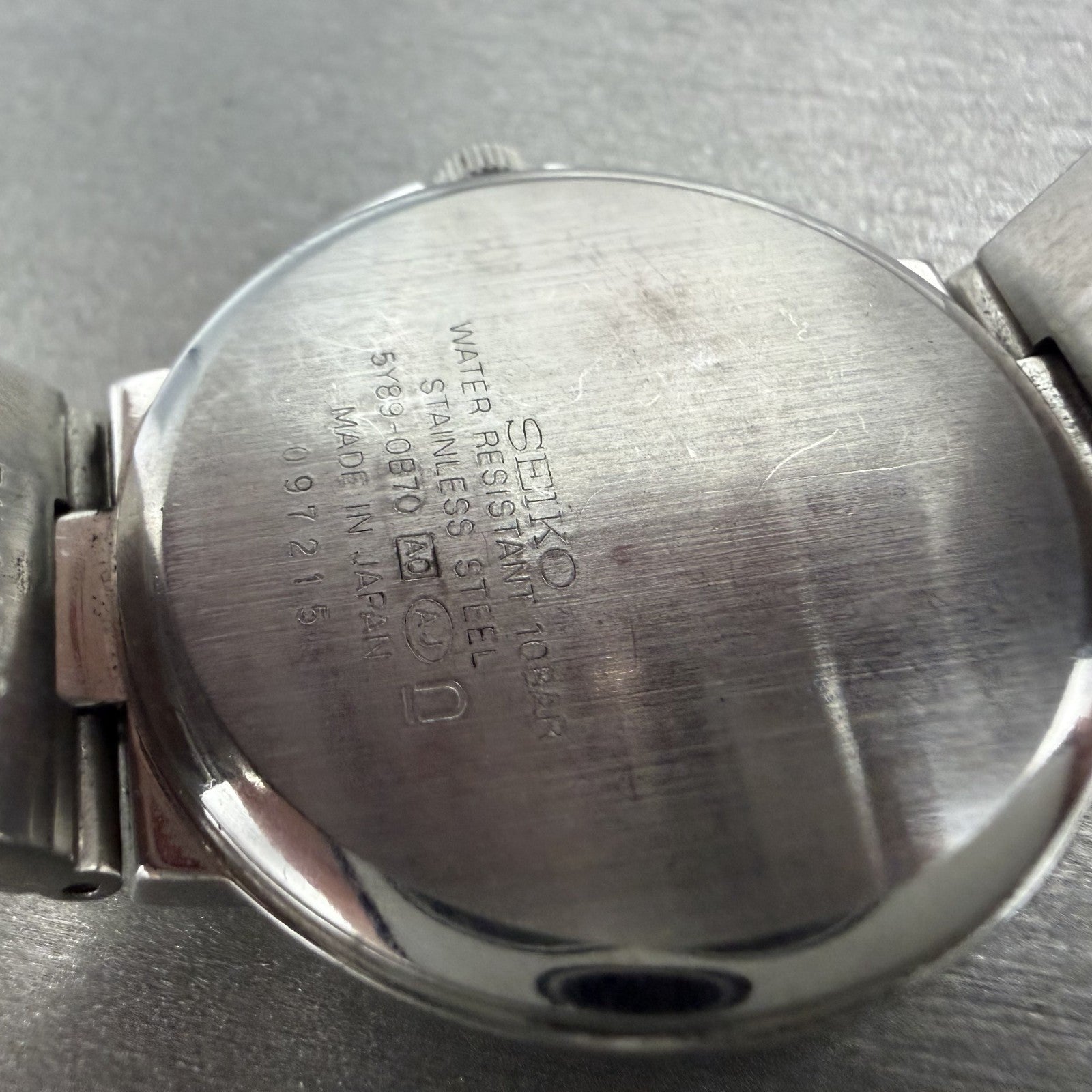 Seiko Lukia Watch Women 33mm Pink Dial Silver Tone Daydate 5Y89-0B70 New Battery9