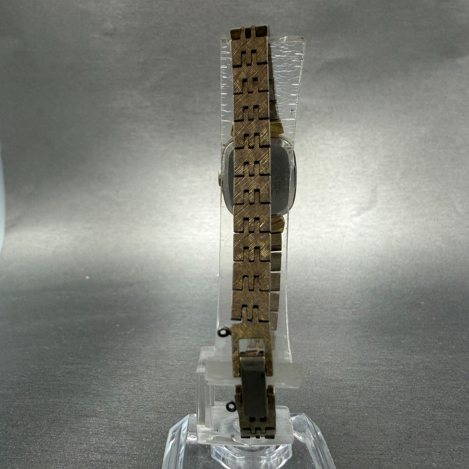 Seiko Tank Watch Women 16mm Champagne Dial Gold Tone 1400-7619 New Battery7
