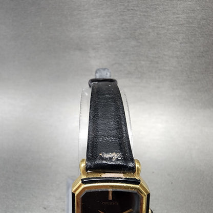 Orient Tank Watch Women 20mm Black Dial Gold Tone Rectangle A0549940 New Battery4