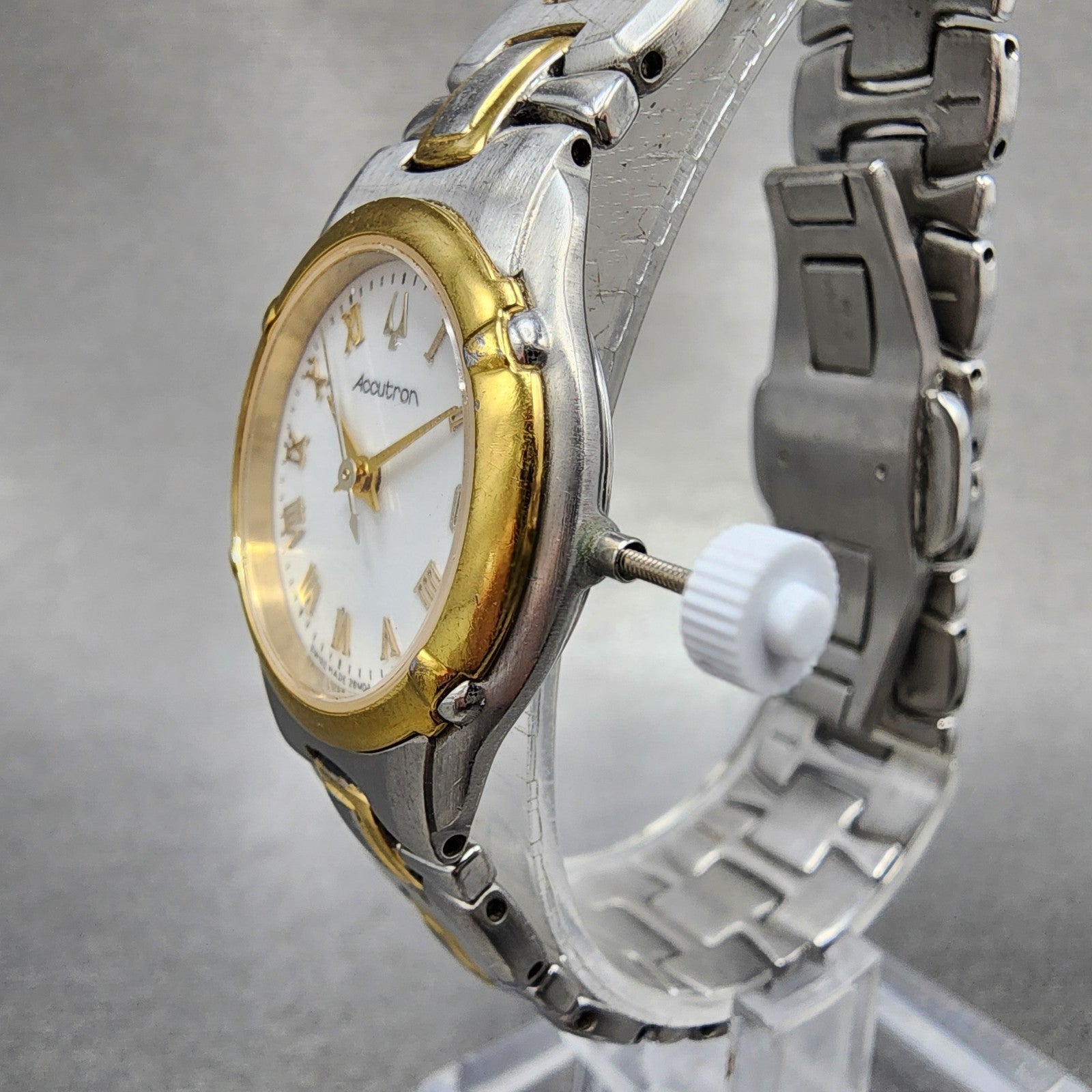 Bulova Accutron Watch Women 26mm White Dial Two Tone Date Round 28M04 New Bat2
