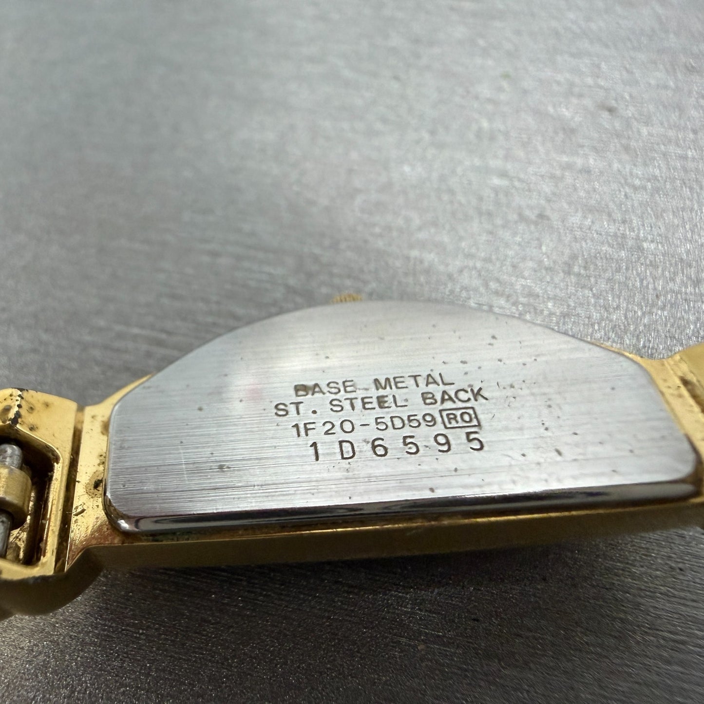 Seiko Halfmoon Watch Women 14mm Gold Dial Gold Tone Asymmetrical New Battery BV59