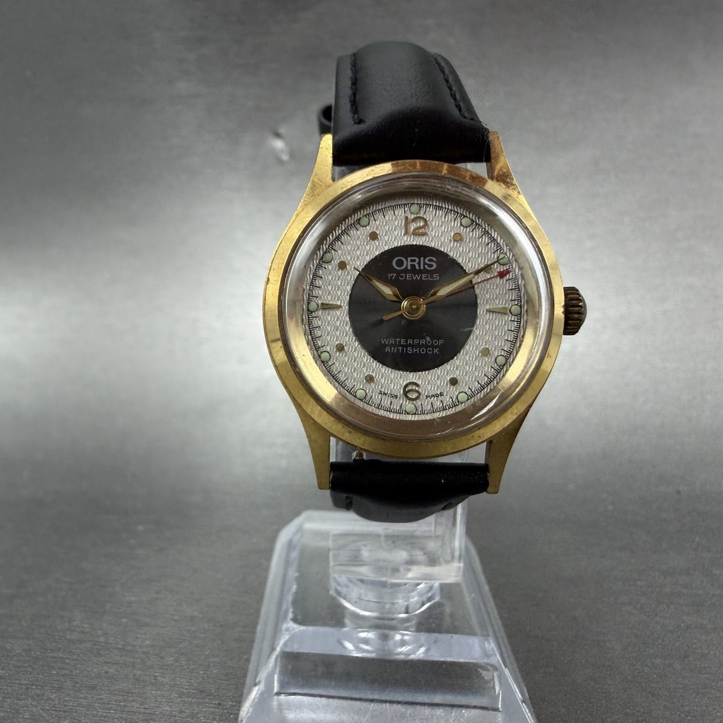 Oris Watch Women 30mm White Dial Gold Tone Round Manual Wind Runs Vintage5