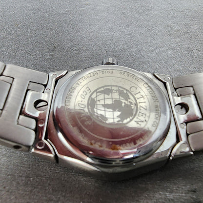 Citizen EcoDrive Watch Women 26mm Blue Dial Silver Tone Date Crystal Bezel Runs9