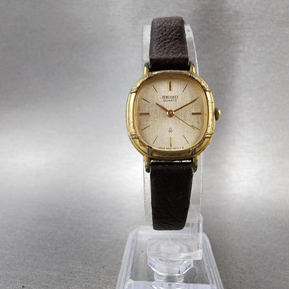 Seiko Watch Women 21mm Champagne Dial Gold Tone Rectangle 34215000 New Battery5