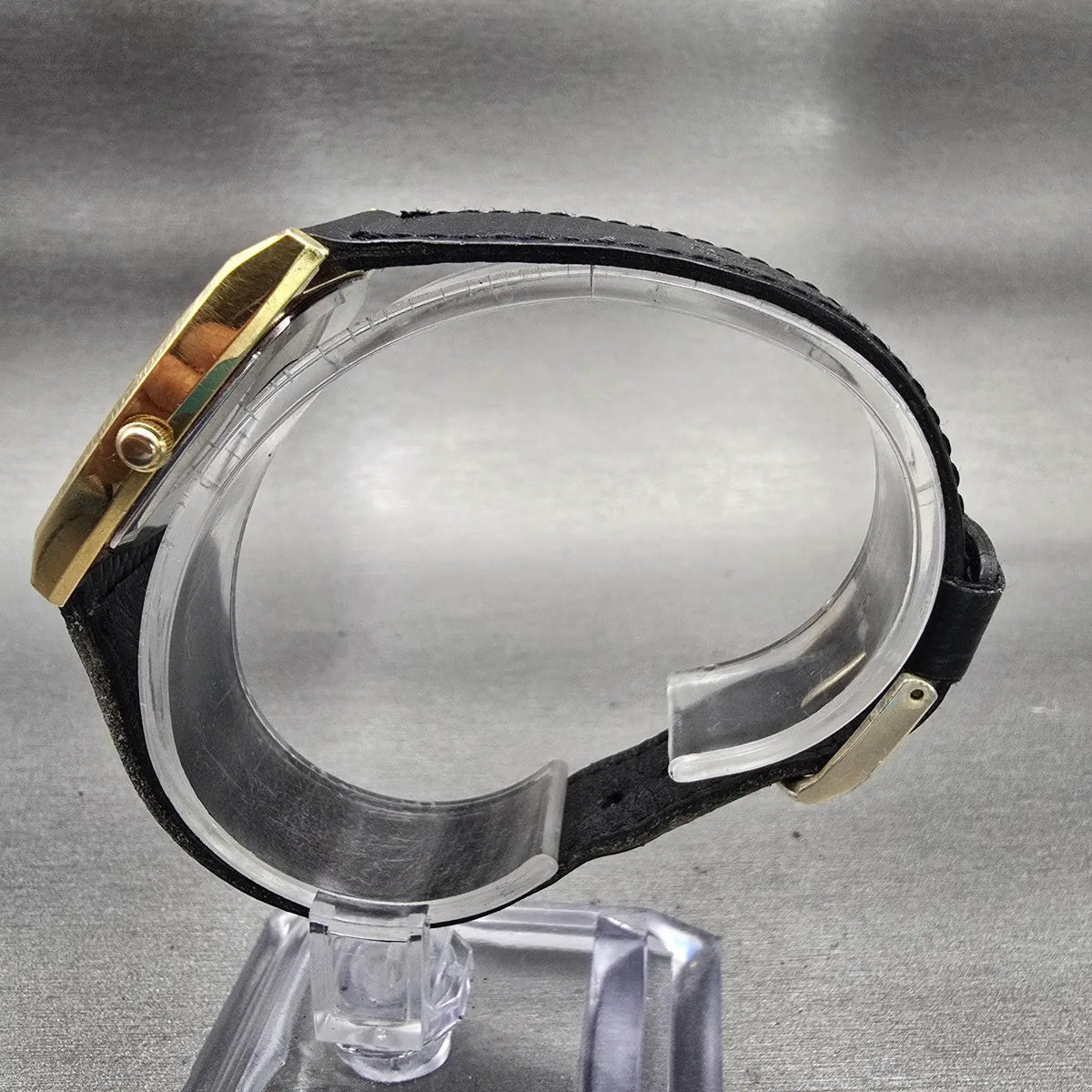 Seiko Watch Men 27mm Gold Dial Gold Tone Date Rectangle 6532-5250 New Battery6